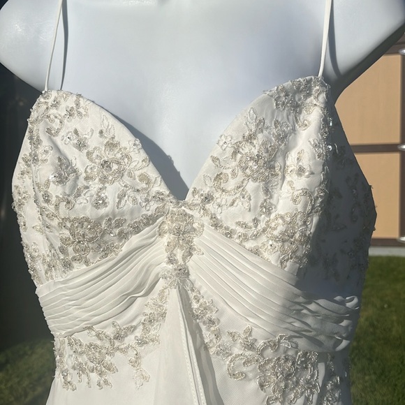 NWT Alfred Angelo Wedding Pantsuit for Bride/lace chiffon/beads - gorgeous Sz 12 - Picture 3 of 13